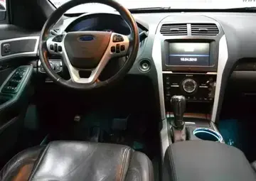 Ford Explorer Вид 5