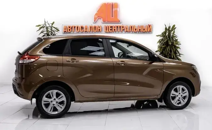 Lada XRAY