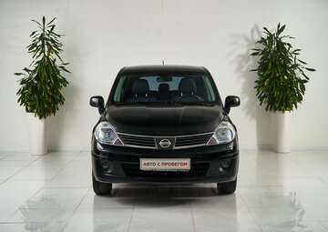 Nissan Tiida Вид 2