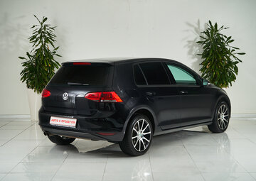 Volkswagen Golf Вид 5